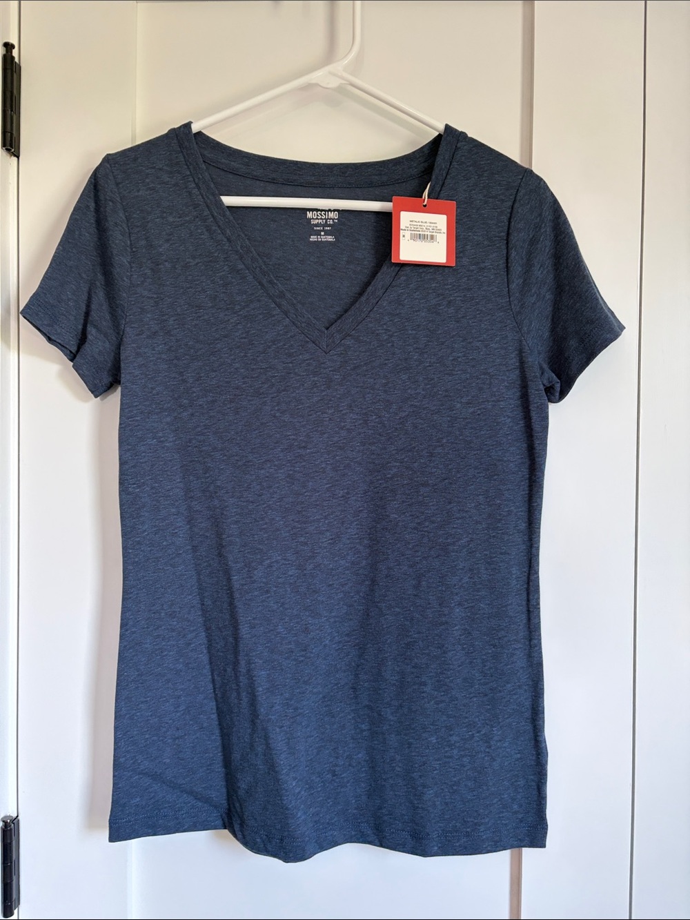 NWT Mossimo blue tee, size medium